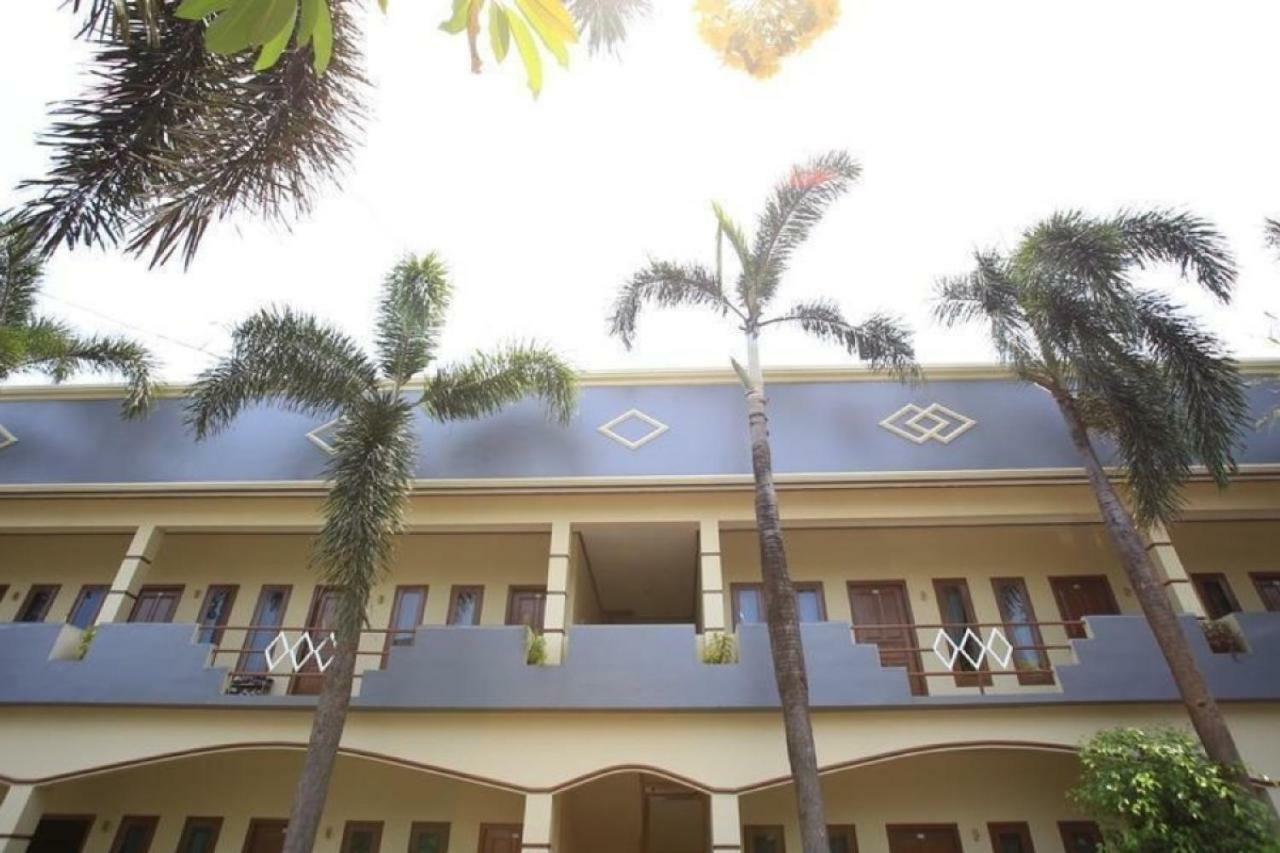 Reddoorz Plus @ Karet Pedurenan 3 Jakarta Eksteriør bilde